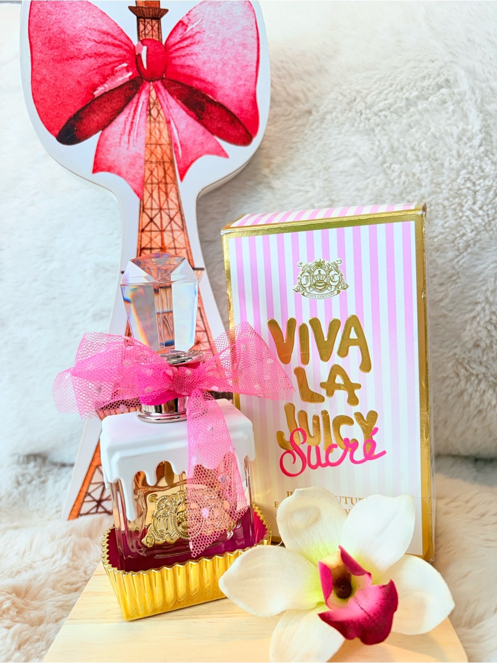 🩷🩷Viva La Juicy Sucré Eau de Parfum - Pink & Gold Bottle 1.7 oz🩷🩷